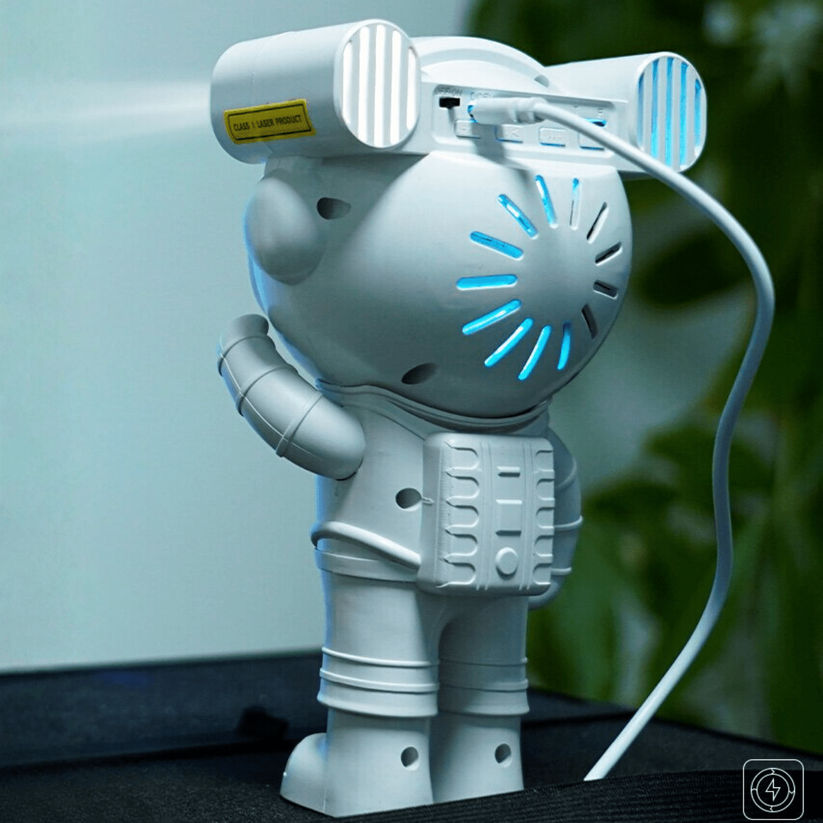 Proiector Galaxie Astronaut, Boxa Bluetooth, Lampa de veghe, Suport Magnetic Reglabil 360°, Brate Mobile, Albsmarrt.roproiectoreasyCTRL